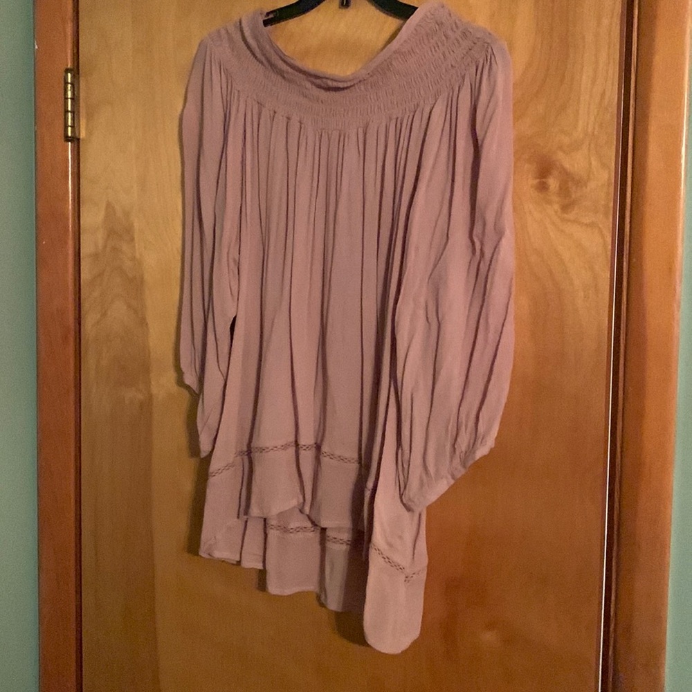 Slightly Crowell neck